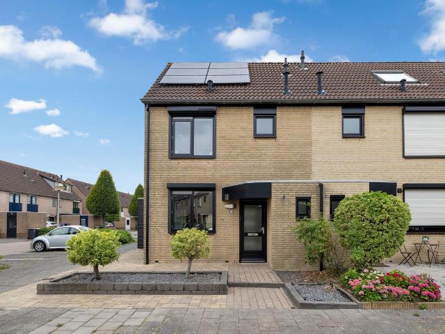 Woning te koop: Buitenhof 23 3233RL Oostvoorne Vastgoed Nederland
