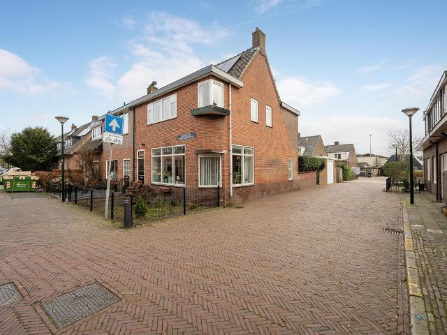 Woning te koop: Burgemeester Cambier van Nootenstraat 45 3604AJ Maarssen Vastgoed Nederland
