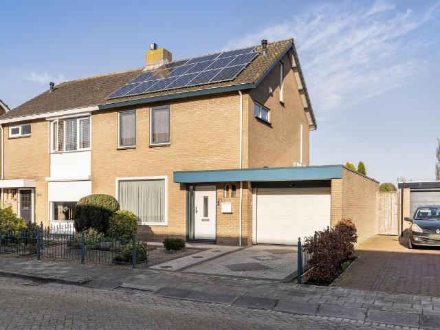 Woning te koop: Burgemeester Smithstraat 31 4697HD Sint Annaland Vastgoed Nederland