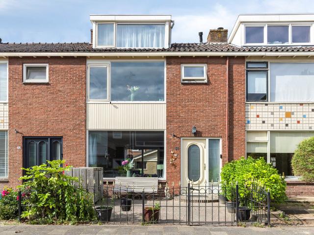Woning te koop: Burgemeester Struijkstraat 34 3319CE Dordrecht Vastgoed Nederland