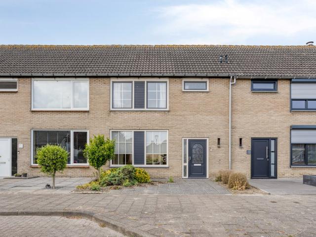 Woning te koop: Burgemeester Van Zuijenstraat 23 4511GK Breskens Vastgoed Nederland
