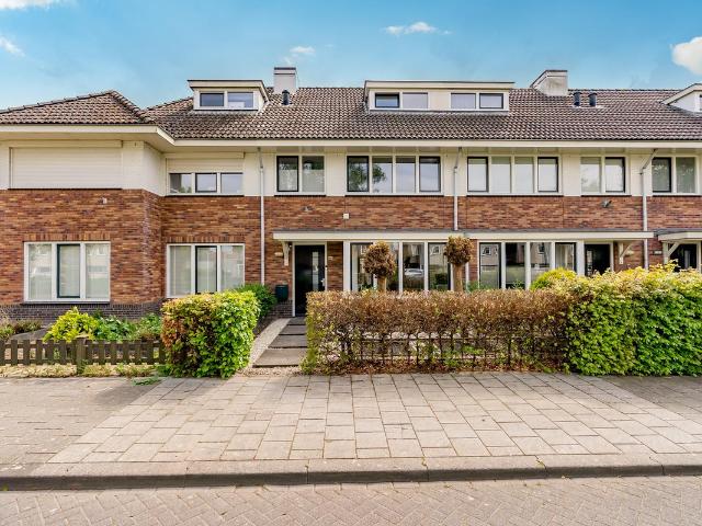 Woning te koop: Burgvliet 140 8 RE Lelystad Vastgoed Nederland