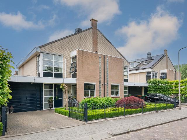 Woning te koop: Clara Wichmannstraat 100 2 XJ Ridderkerk Vastgoed Nederland