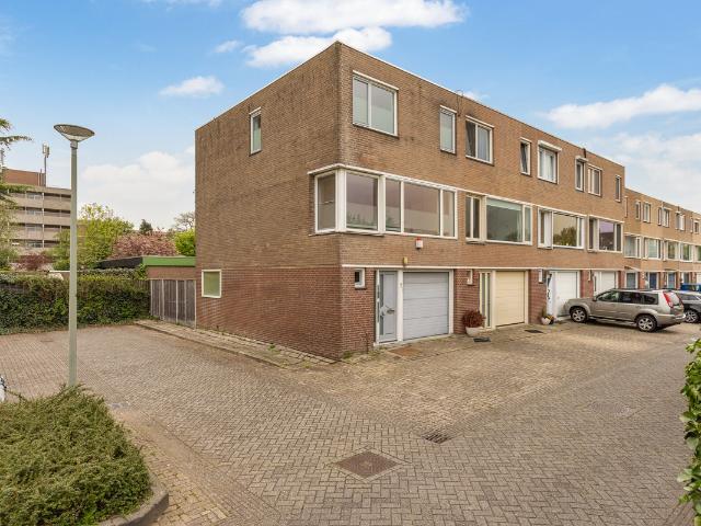 Woning te koop: Damsterdiep 78 3313TB Dordrecht Vastgoed Nederland