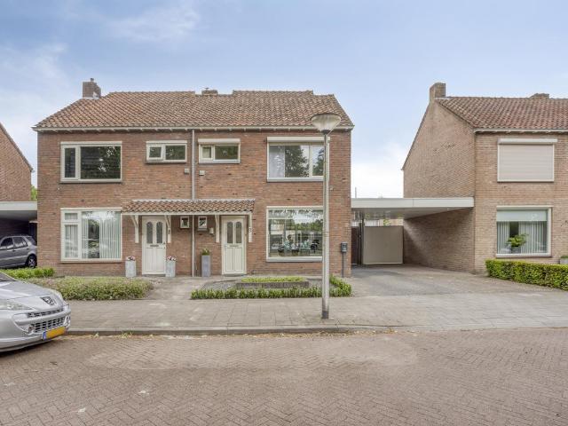 Woning te koop: De Wildestraat 8 5344SB Oss Vastgoed Nederland
