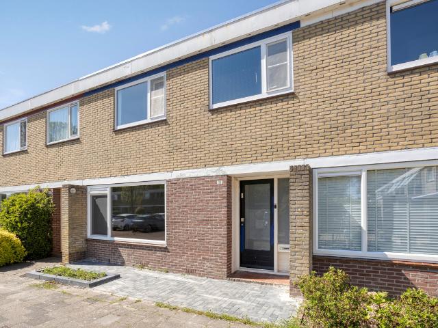 Woning te koop: De Bird 111 8 EW Leeuwarden Vastgoed Nederland
