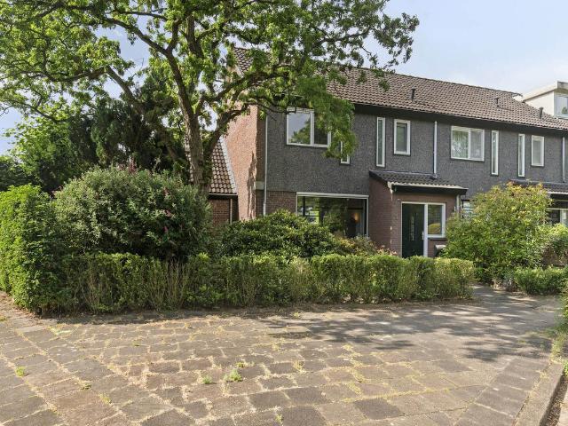 Woning te koop: De Boskamp 1 3828VR Hoogland Vastgoed Nederland