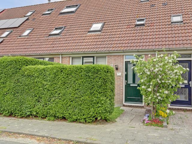Woning te koop: De Eenhoorn 148 1 CN Oosterblokker Vastgoed Nederland
