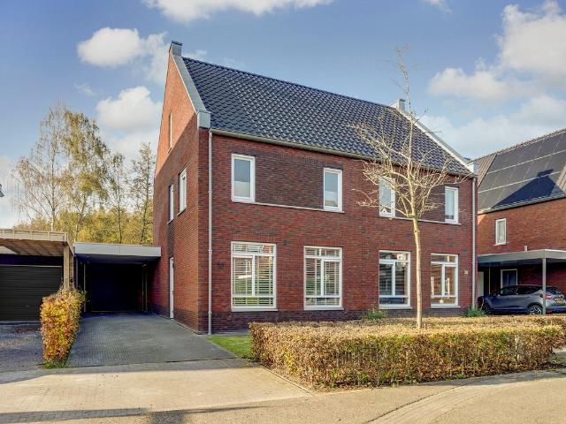 Woning te koop: Dennenoord 32 5527EZ Hapert Vastgoed Nederland