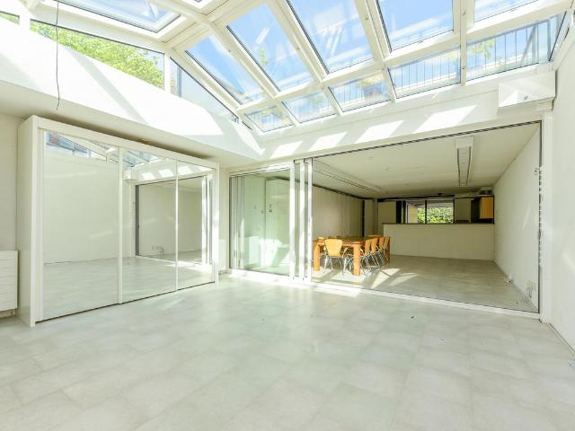Woning te koop: Dedemsvaartweg 131 2 AP's Gravenhage Vastgoed Nederland