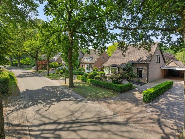 Woning te koop: Deken van der Cammenweg 48 5384LW Heesch Vastgoed Nederland
