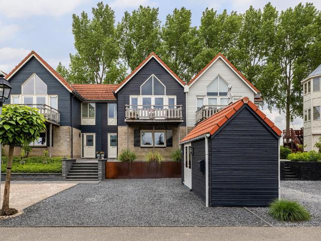 Woning te koop: Dieklaan 21 3241SB Middelharnis Vastgoed Nederland