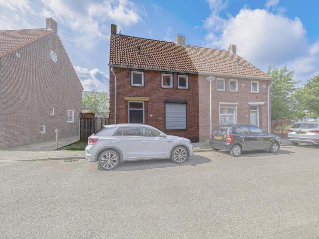 Woning te koop: Doolhofstraat 21 5932CR Tegelen Vastgoed Nederland
