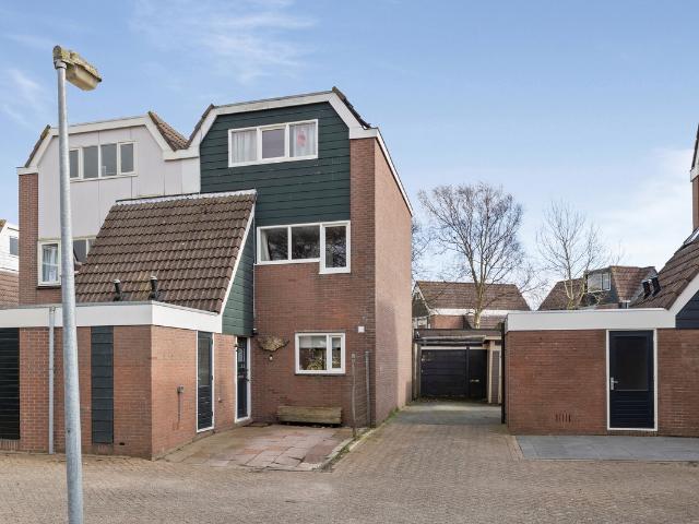 Woning te koop: Doorzwin 2109 1 KE Julianadorp Vastgoed Nederland