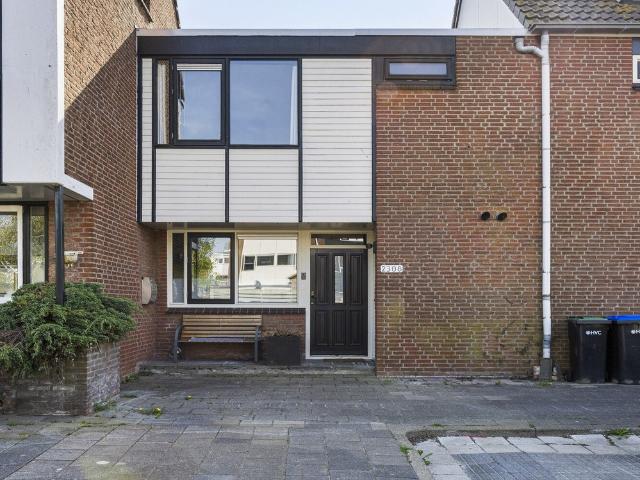 Woning te koop: Doorzwin 2308 1 KH Julianadorp Vastgoed Nederland
