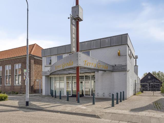 Woning te koop: Dorpsstraat 44 4569AK Graauw Vastgoed Nederland