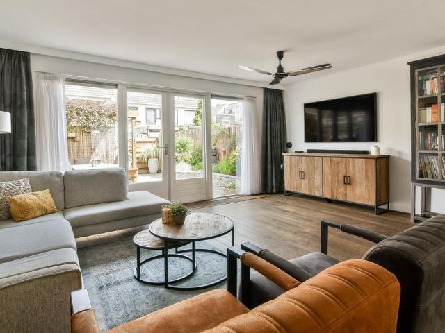 Woning te koop: Ebro 138 1 AX Uithoorn Vastgoed Nederland