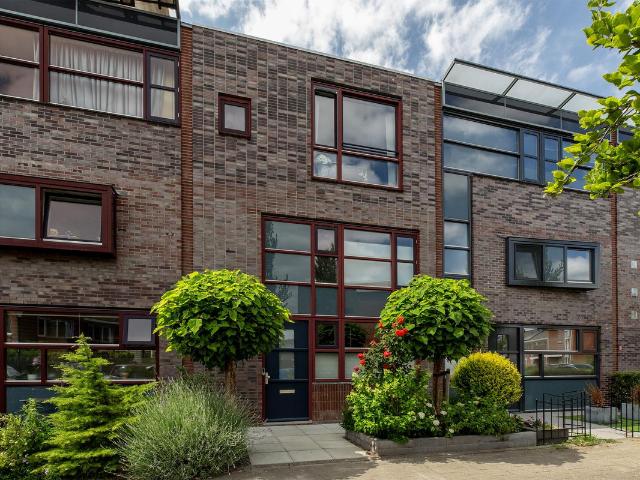 Woning te koop: Eikenwede 91 2993GJ Barendrecht Vastgoed Nederland