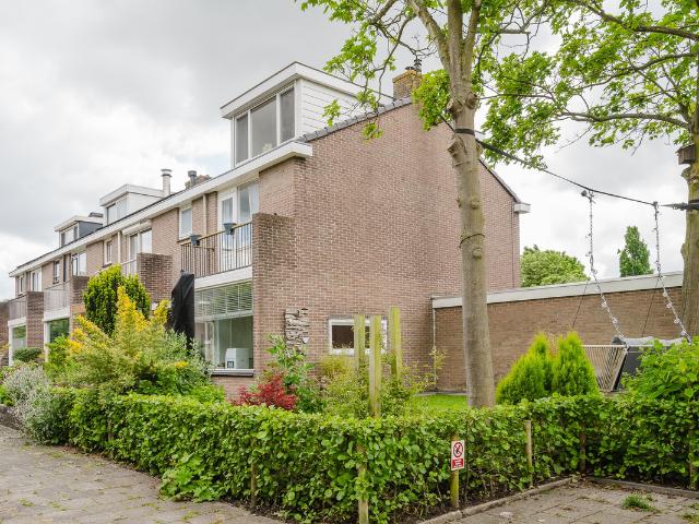 Woning te koop: Elzenstraat 20 3203AH Spijkenisse Vastgoed Nederland