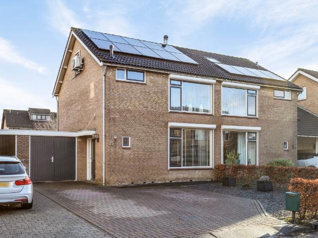 Woning te koop: Elzenstraat 25 5306XK Brakel Vastgoed Nederland