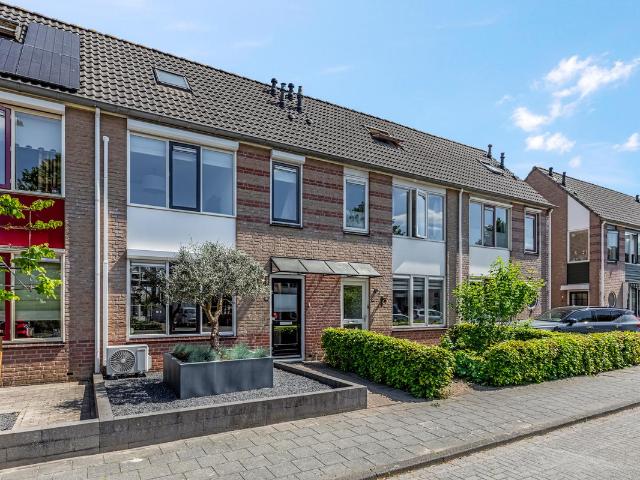 Woning te koop: F. J. Ebbensstraat 19 4007WH Tiel Vastgoed Nederland