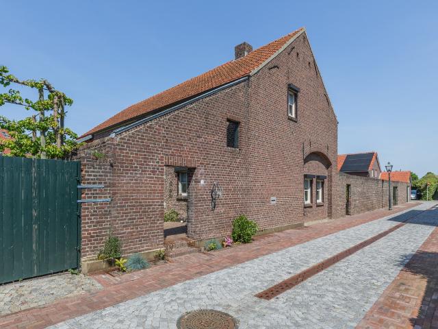 Woning te koop: Fort Forelstraat 3 6107BL Stevensweert Vastgoed Nederland