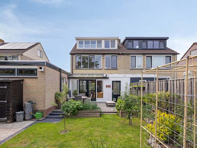 Woning te koop: Graaf Willemstraat 86 1611HL Bovenkarspel Vastgoed Nederland
