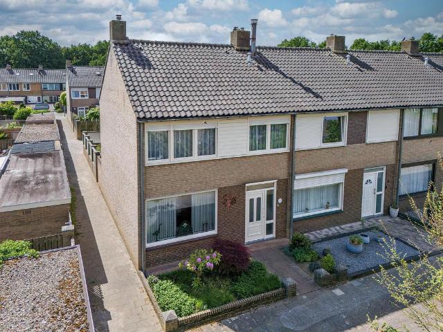 Woning te koop: Graaf Hendrik van den Bergstraat 8 5923CE Venlo Vastgoed Nederland