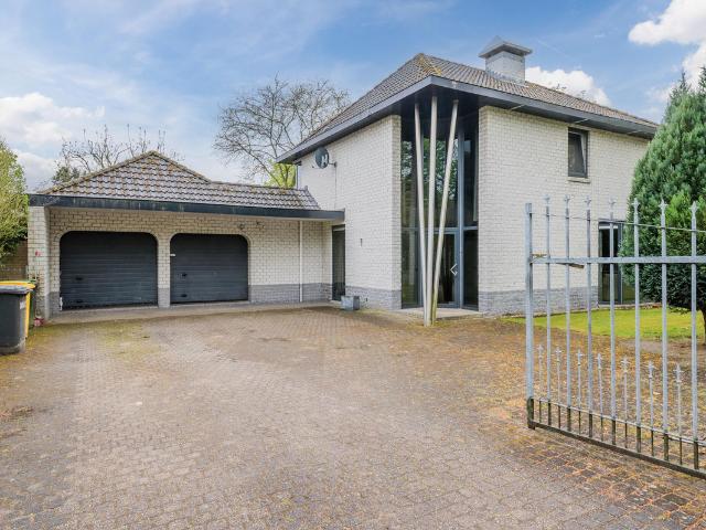 Woning te koop: Grens 36a 5111EB Baarle Nassau Vastgoed Nederland