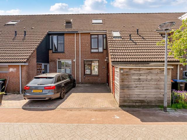 Woning te koop: Griend 23 28 8 RX Lelystad Vastgoed Nederland