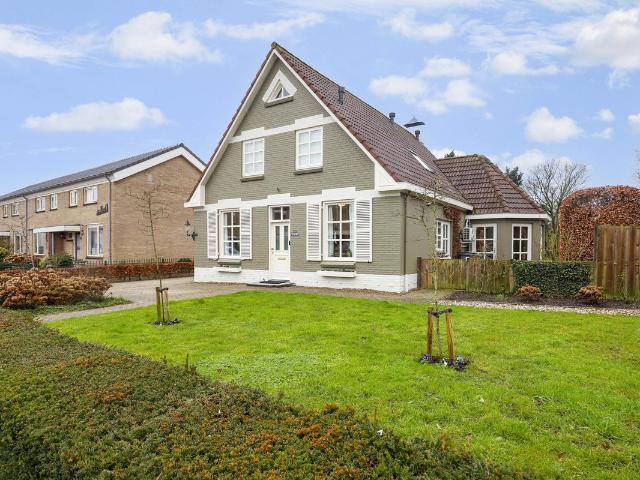 Woning te koop: Grundel 20 6687AR Angeren Vastgoed Nederland