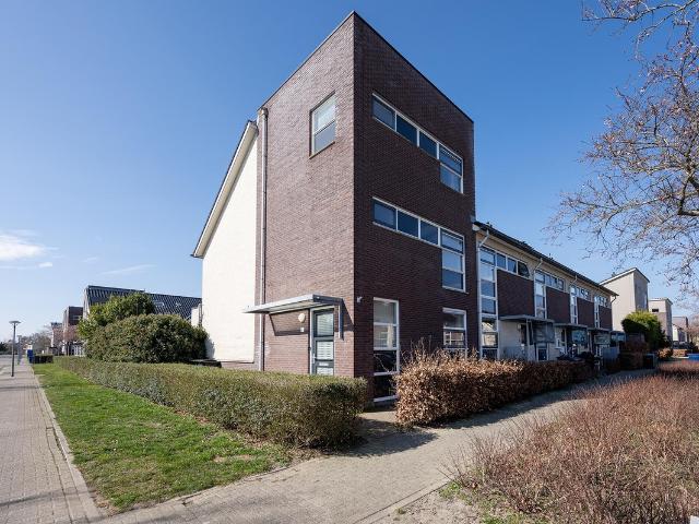 Woning te koop: Hans G. Kresseweg 7 1336GV Almere Vastgoed Nederland