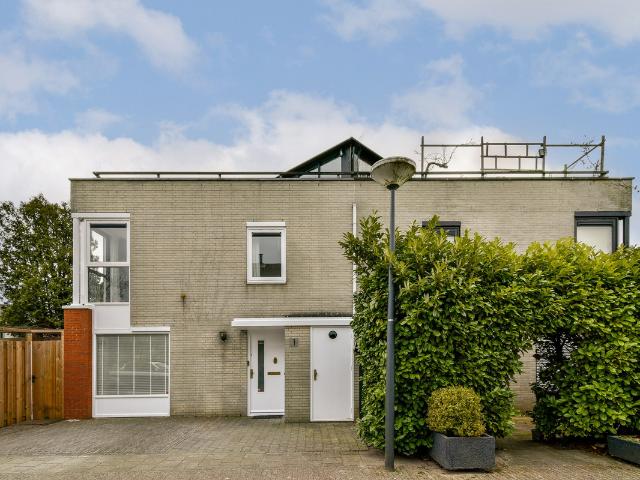 Woning te koop: Haya Van Someren Downerstraat 1 1067WP Amsterdam Vastgoed Nederland