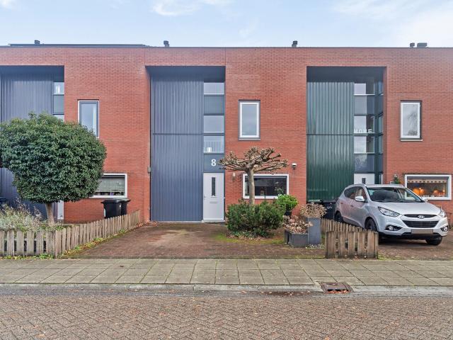 Woning te koop: Henry Moorestraat 8 1328LV Almere Vastgoed Nederland