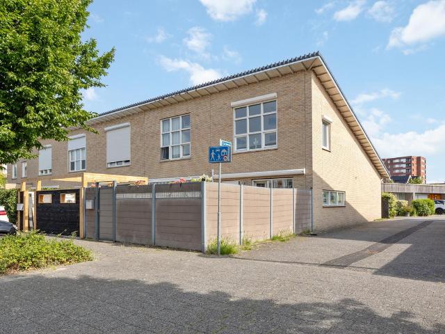 Woning te koop: Hebriden 12 2721KK Zoetermeer Vastgoed Nederland