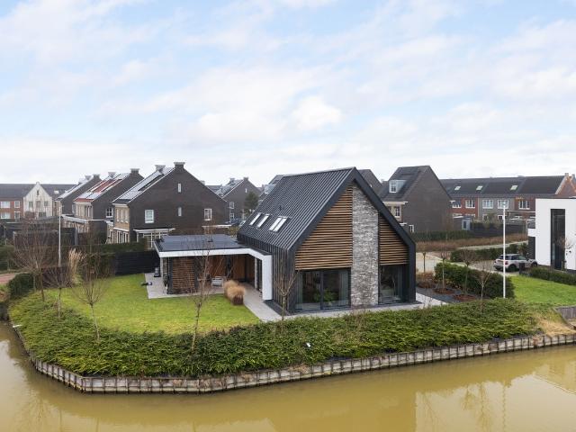 Woning te koop: Hertogenlaan 12 2761RE Zevenhuizen Vastgoed Nederland