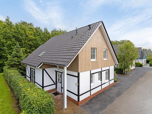 Woning te koop: Hommelweg 2 803 6 RT Susteren Vastgoed Nederland