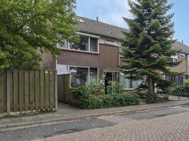 Woning te koop: Hoonaartstraat 16 3222BC Hellevoetsluis Vastgoed Nederland