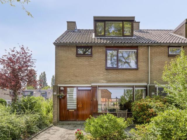 Woning te koop: Hoefslag 62 2992VH Barendrecht Vastgoed Nederland