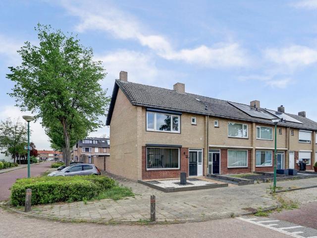 Woning te koop: Hugo van der Goesstraat 16 5171XM Kaatsheuvel Vastgoed Nederland