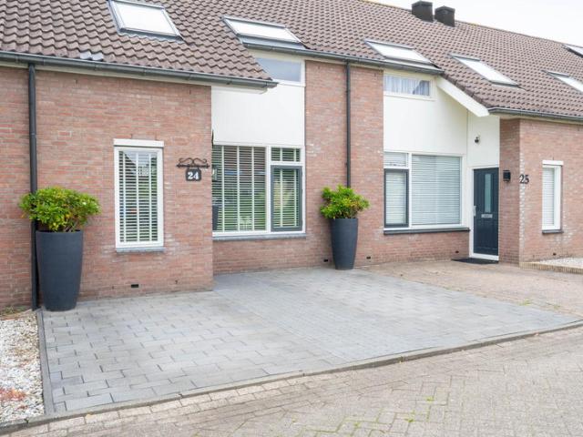 Woning te koop: IJsselplein 24 5704HN Helmond Vastgoed Nederland