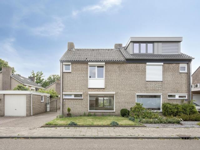 Woning te koop: Irenelaan 64 6006HE Weert Vastgoed Nederland