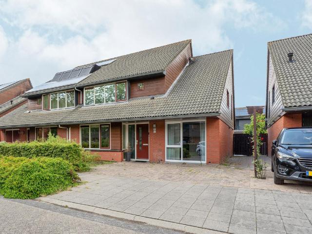 Woning te koop: Jeroen Boschplantsoen 9 1318HA Almere Vastgoed Nederland