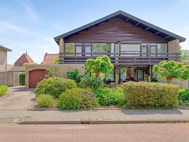 Woning te koop: Johan Frisolaan 29 4671GE Dinteloord Vastgoed Nederland