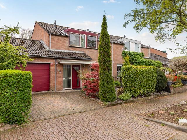 Woning te koop: Jol 12 3 8 EA Lelystad Vastgoed Nederland