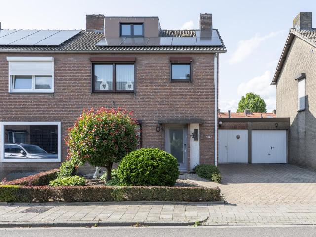 Woning te koop: Julianastraat 10 6142BH Einighausen Vastgoed Nederland