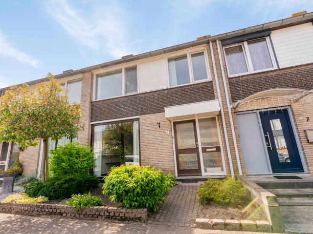 Woning te koop: Karel van de Woestijnestraat 5 5922SW Venlo Vastgoed Nederland