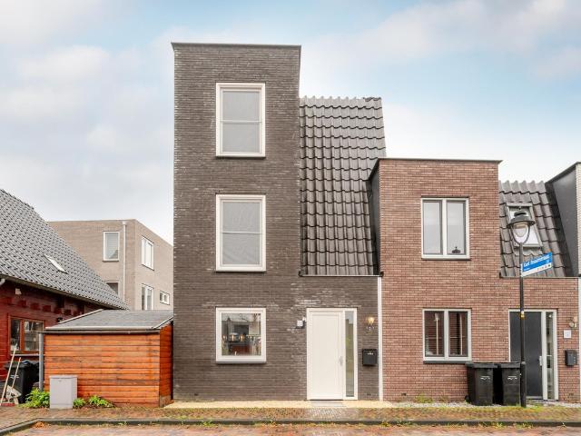 Woning te koop: Karl Braunstraat 22 1341DD Almere Vastgoed Nederland