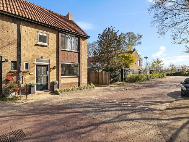 Woning te koop: Kolonel Falbastraat 24 1411SN Naarden Vastgoed Nederland