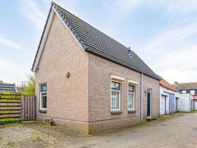 Woning te koop: Klavetterstraat 8 4645EA Putte Vastgoed Nederland